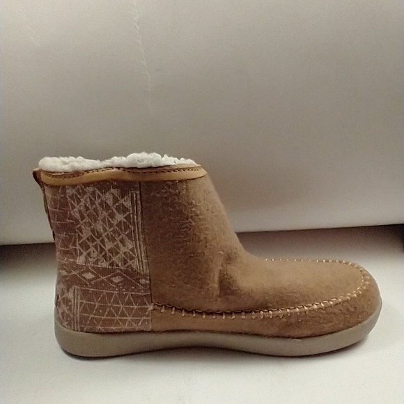 Sanuk Wool Blend Nice Bootah Ojai Boots Women's sz 10. - Picture 6 of 9
